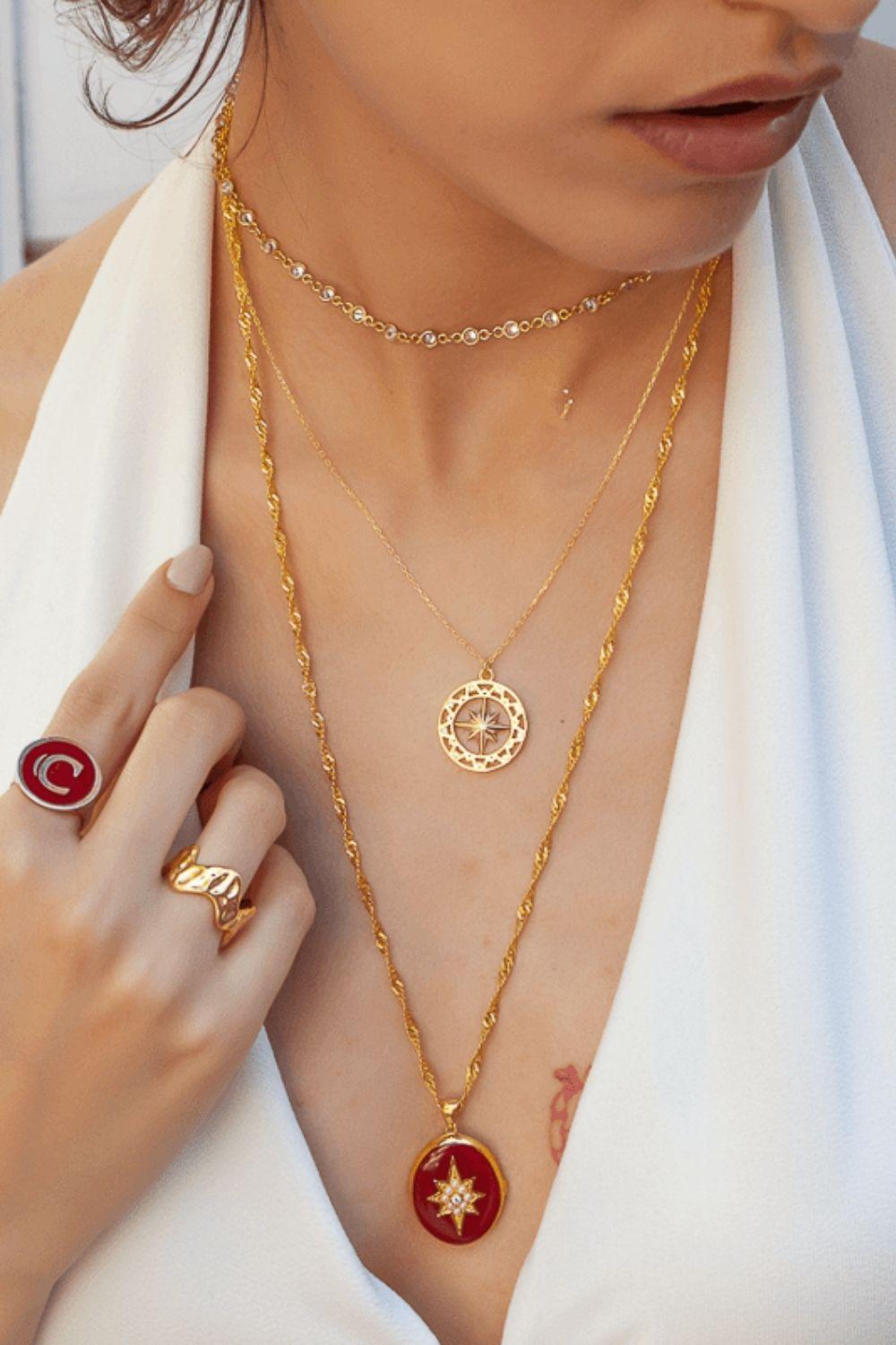 Linya Jewellery-Bordo Mineli Kutup Yıldızı Madalyon Kolye-Kolye-2-roqelvaxirum.shop