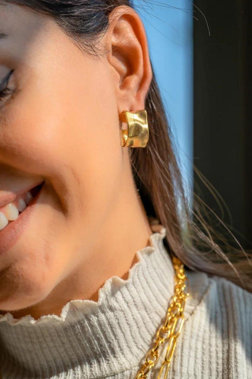 Linya Jewellery-Cora Halka Küpe-Küpe-2-roqelvaxirum.shop