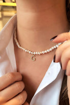 Linya Jewellery-Mono G Harfli İnci Kolye-Kolye-2-roqelvaxirum.shop