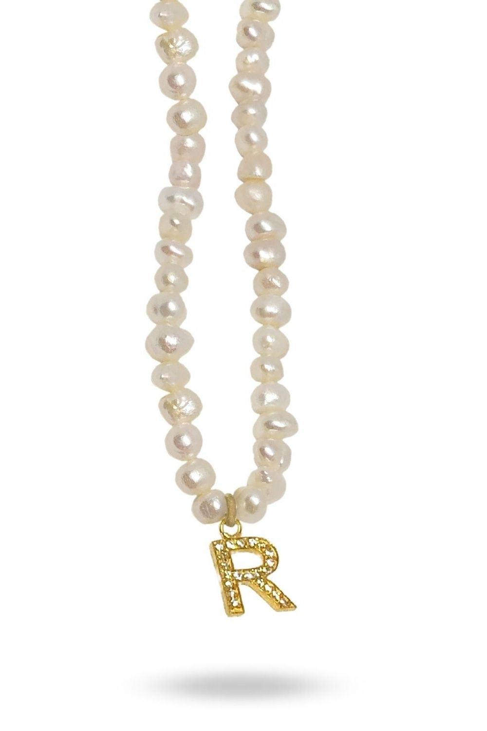 Linya Jewellery-Mono R Harfli İnci Kolye-Kolye-1-roqelvaxirum.shop