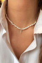 Linya Jewellery-Mono T Harfli İnci Kolye-Kolye-2-roqelvaxirum.shop