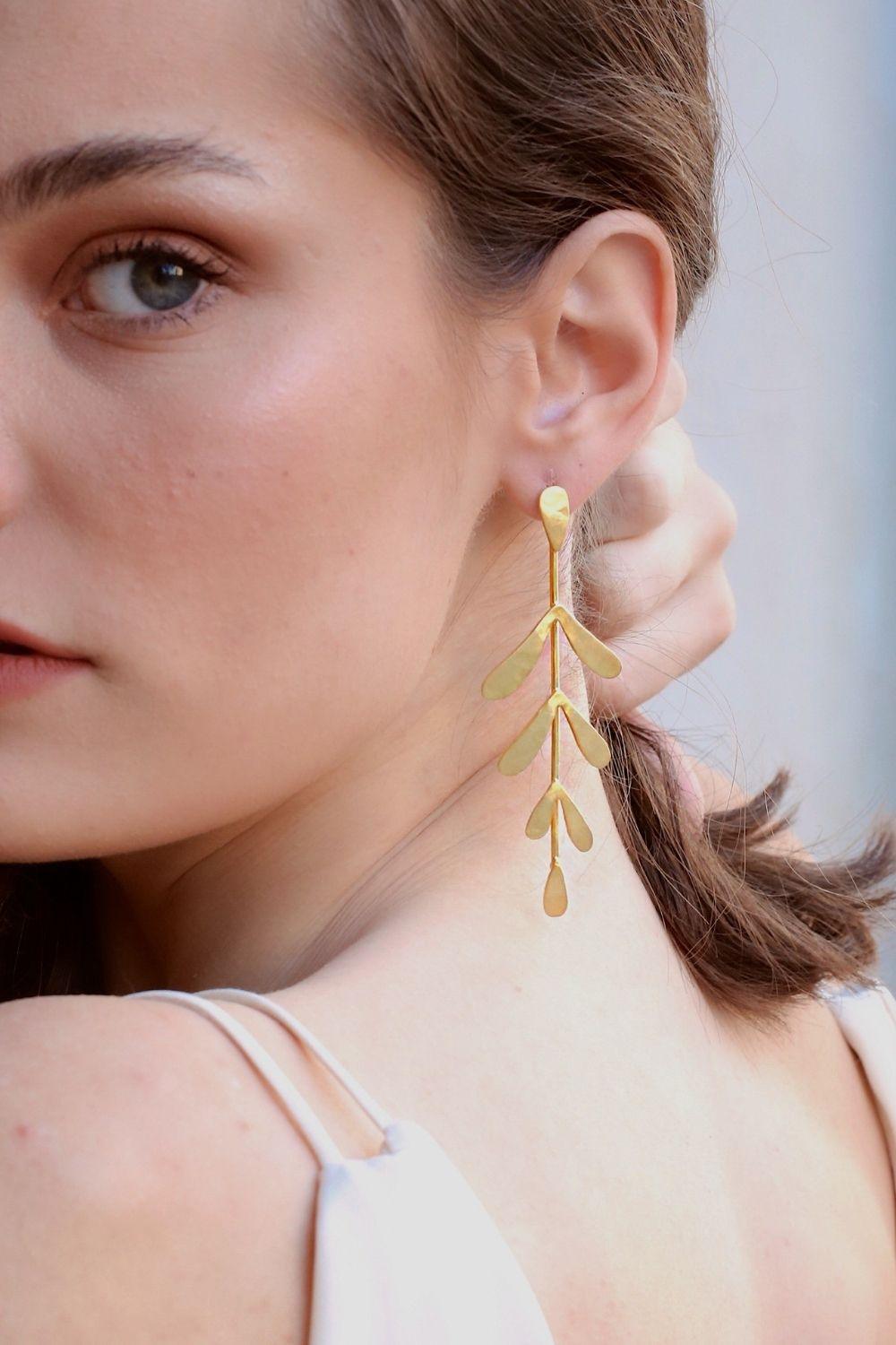 Linya Jewellery-Yaprak Küpe-Küpe-3-roqelvaxirum.shop