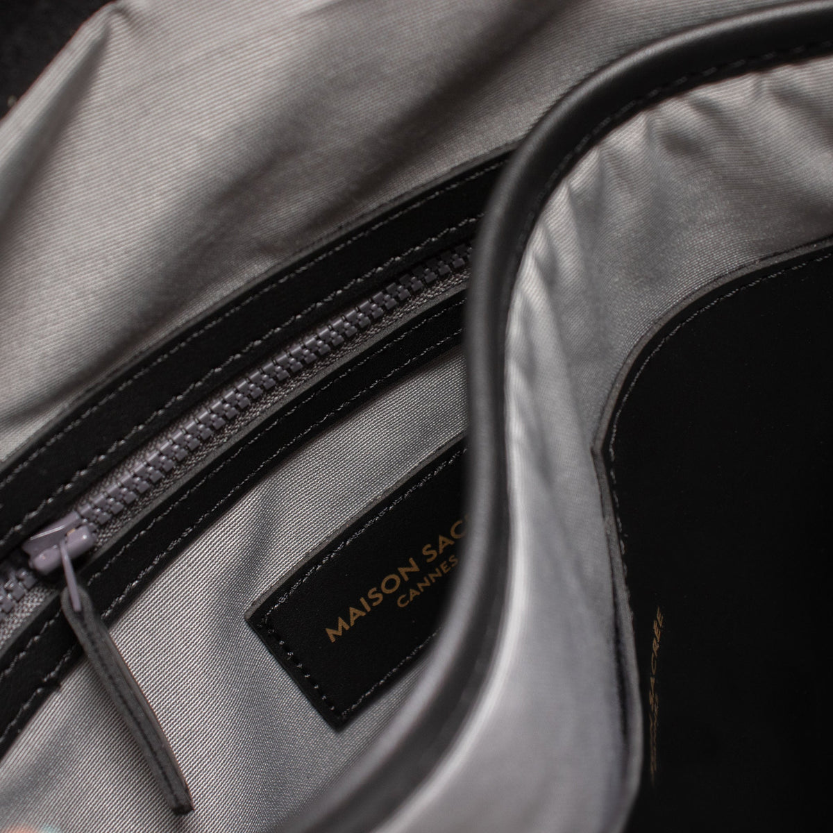 Maison Sacrée-Ferrat Black 15'' Backpack-Sırt Çantası-6-roqelvaxirum.shop