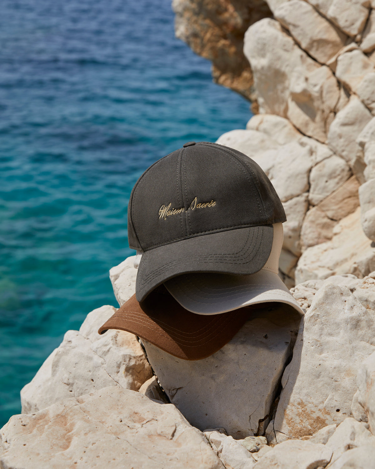 Maison Sacrée-Khaki Beige Brown Cap Three Pack-Şapka-2-roqelvaxirum.shop