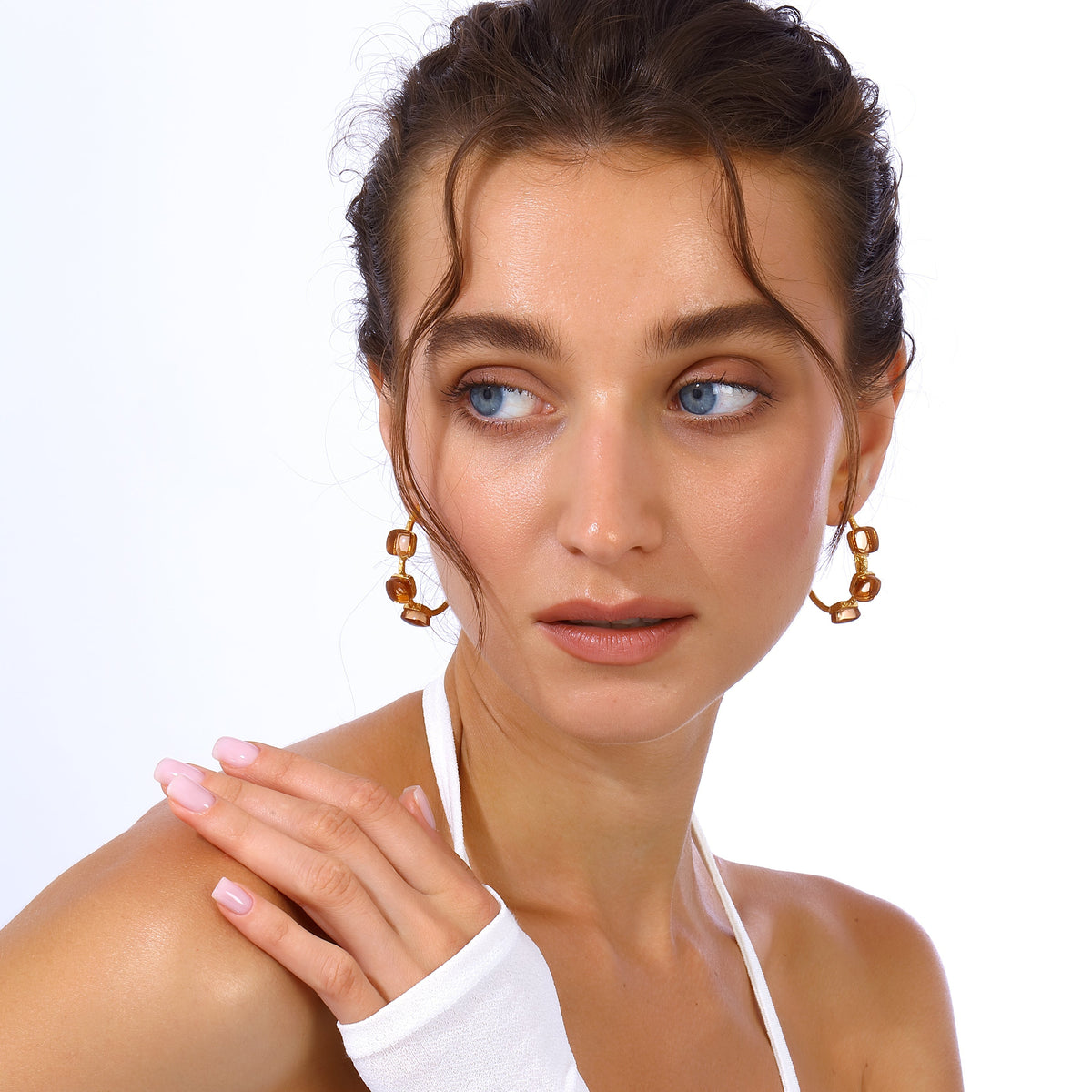 Maison Soula-Siena Hoop Earrings Coral Gold-Earrings-5-roqelvaxirum.shop