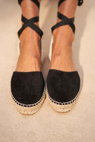 Manebi-Hamptons Suede Flat Valenciana Espadrilles Black-Sandalet & Terlik-1-roqelvaxirum.shop