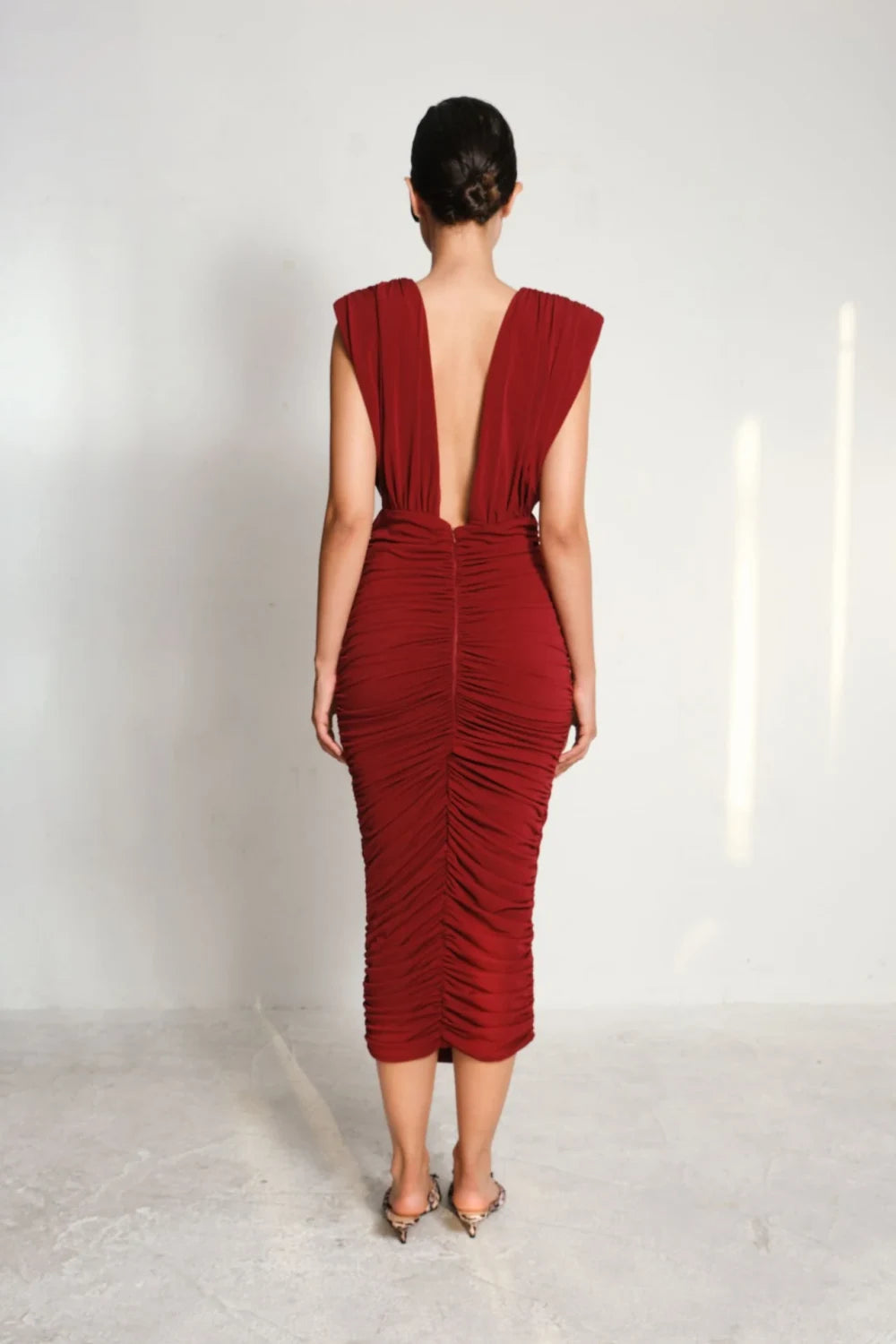Manshet-Elodie Dekolteli Midi Elbise-Elbise-3-roqelvaxirum.shop
