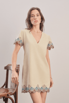 Mavlo-Oyster Nakışlı Mini Elbise-Elbise-2-roqelvaxirum.shop