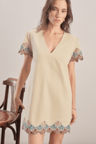 Mavlo-Oyster Nakışlı Mini Elbise-Elbise-3-roqelvaxirum.shop