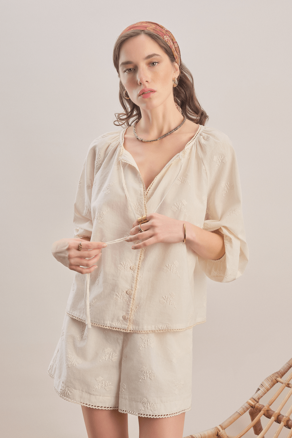 Mavlo-Soft Rose Nakışlı Koton Gömlek-Gömlek-3-roqelvaxirum.shop
