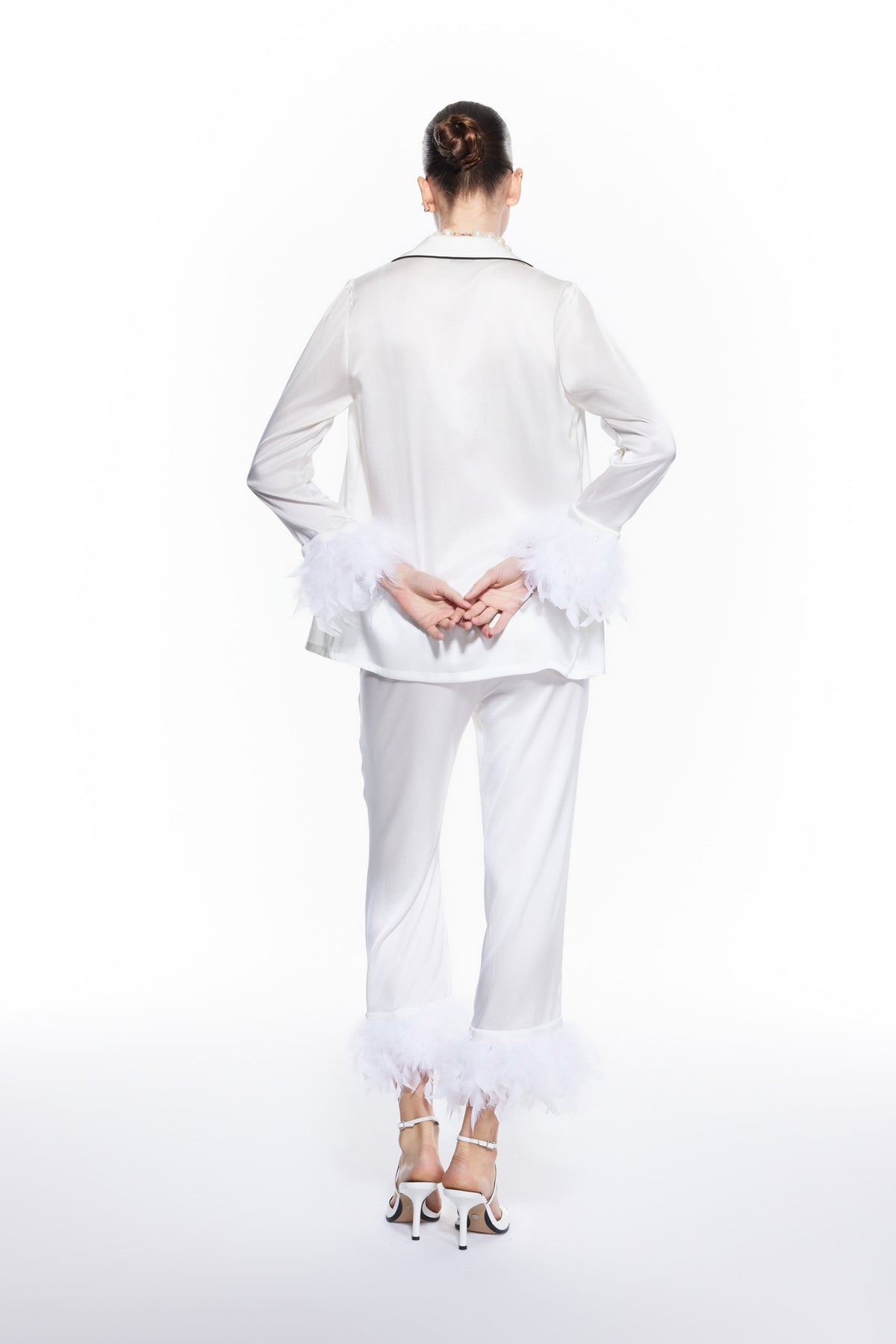 Mers Silk-Juven Set White-2-roqelvaxirum.shop