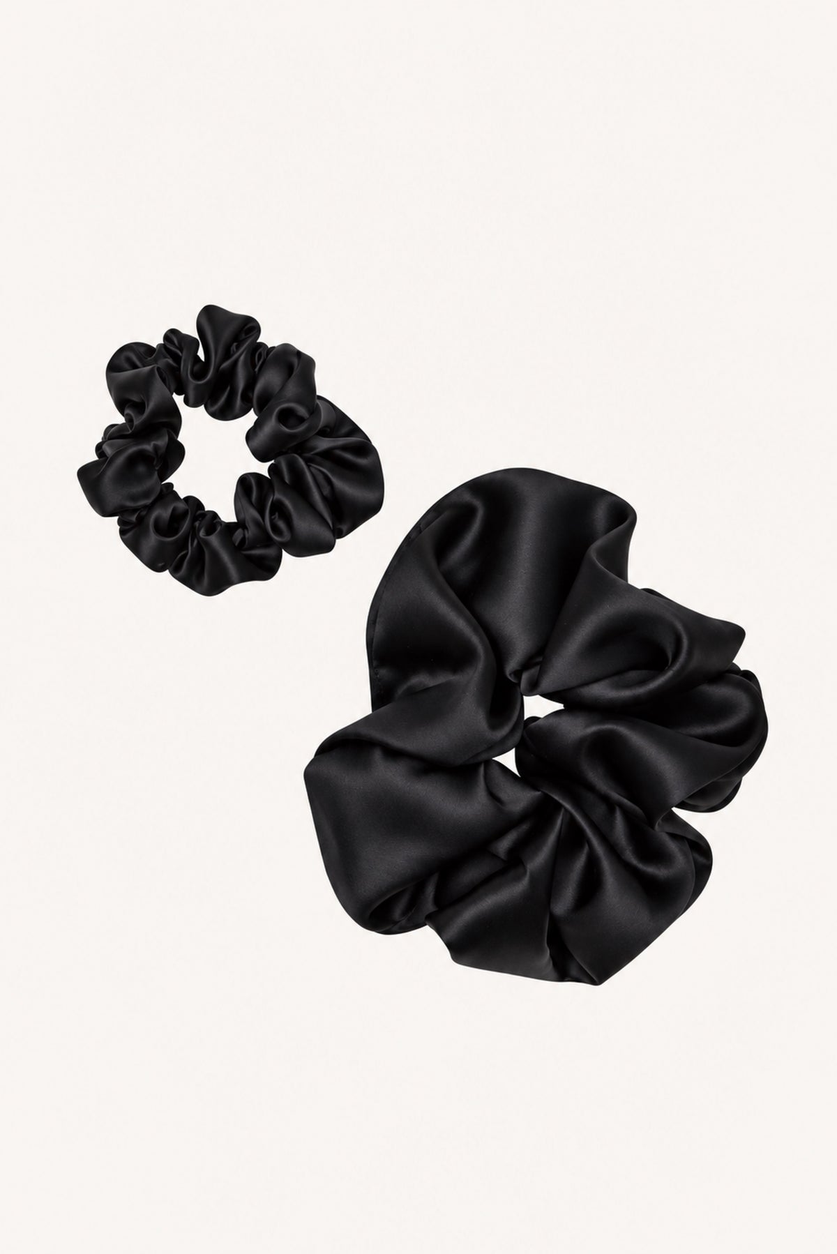 Pure Silk Scrunchie Black