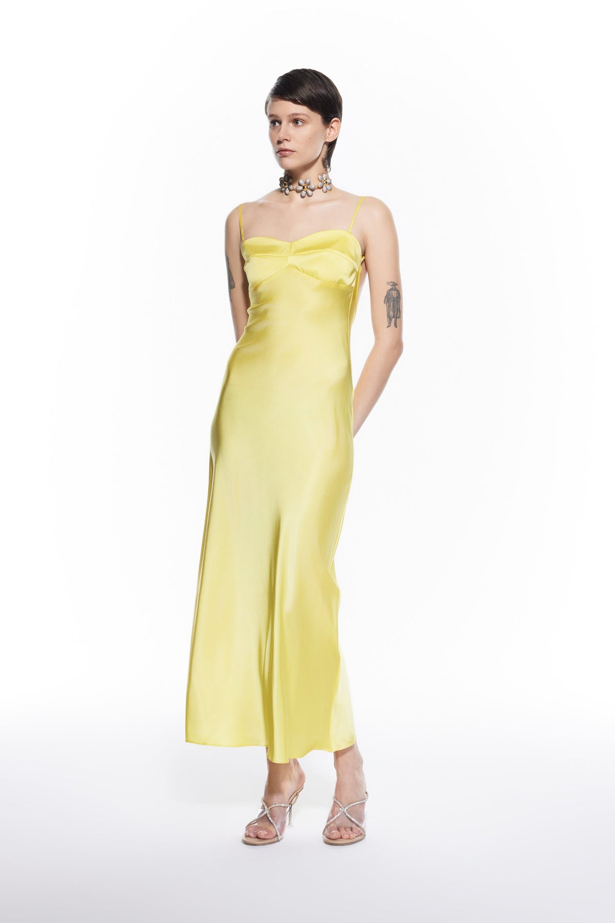 Mers Silk-Tifata Dress Yellow-2-roqelvaxirum.shop