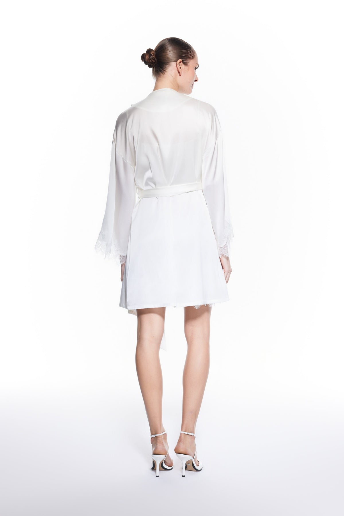 Verita Silk Robe Bridal White