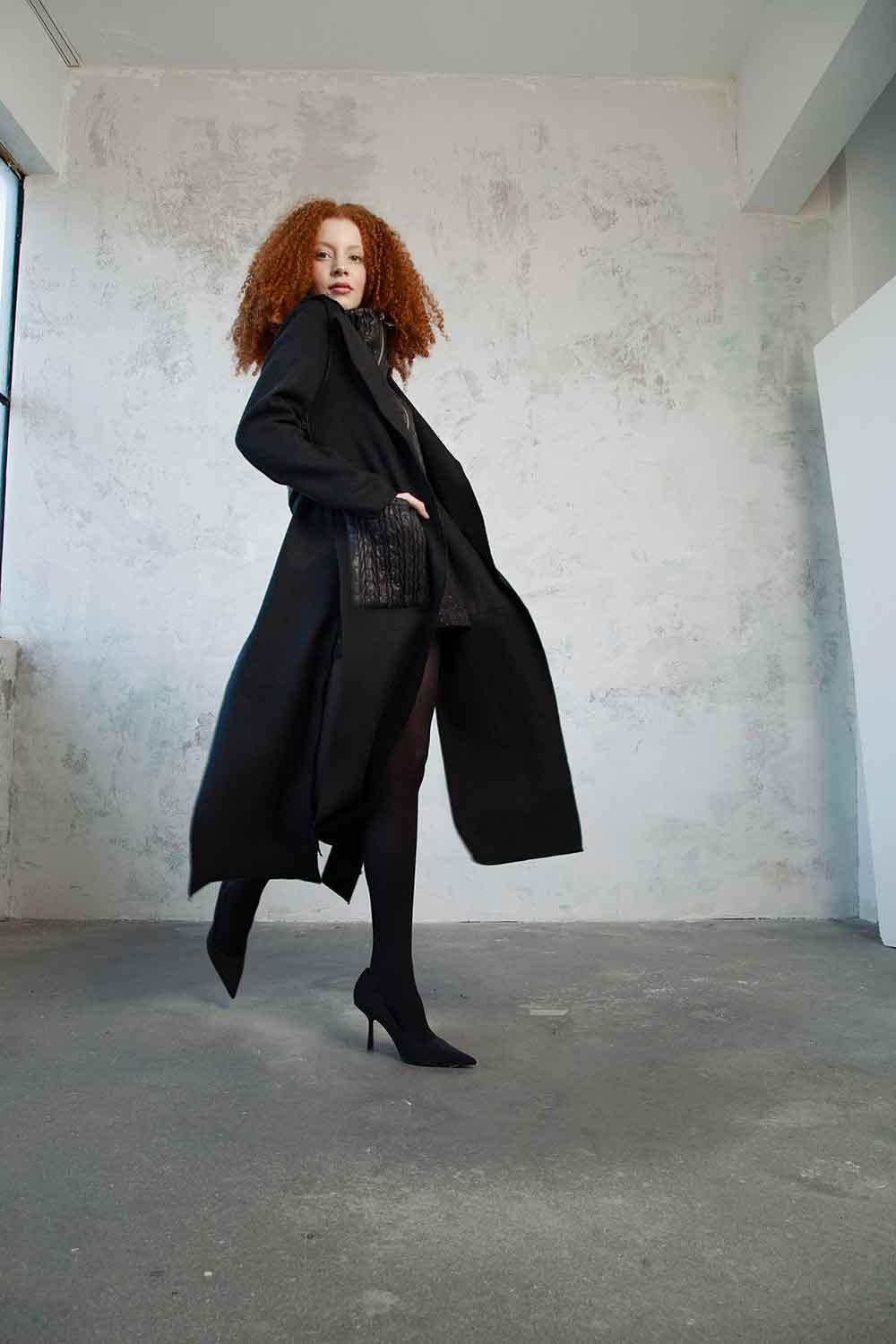 Mirimalist-Slit Wool Coat-Kaban-2-roqelvaxirum.shop