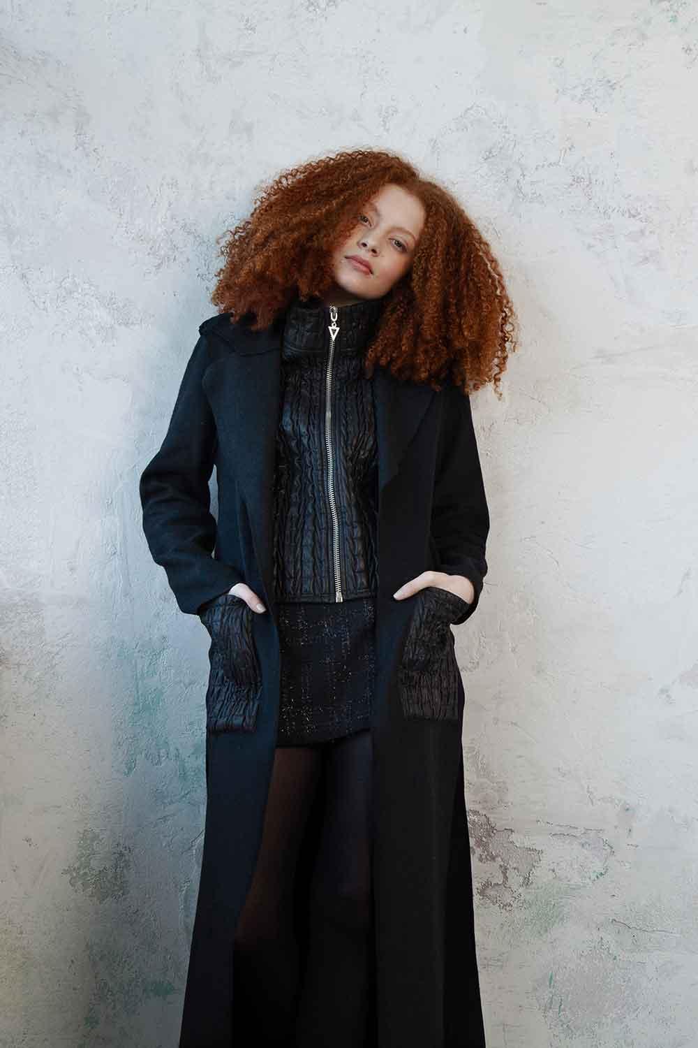 Mirimalist-Slit Wool Coat-Kaban-3-roqelvaxirum.shop