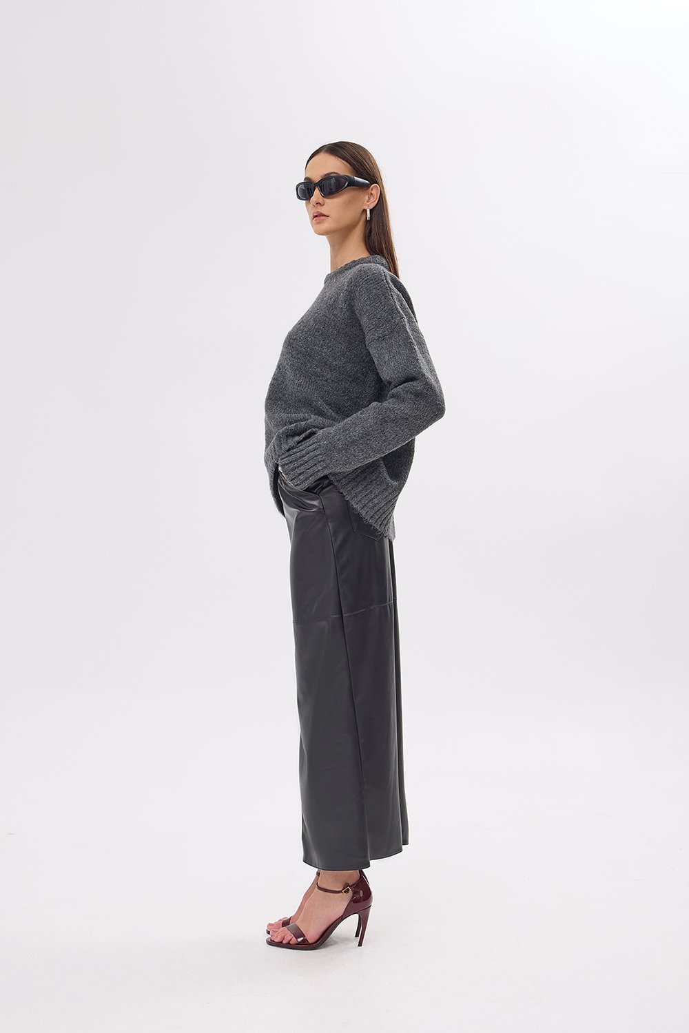 Mozto-Whitney Grey Oversize Kazak-Kazak & Triko-4-roqelvaxirum.shop