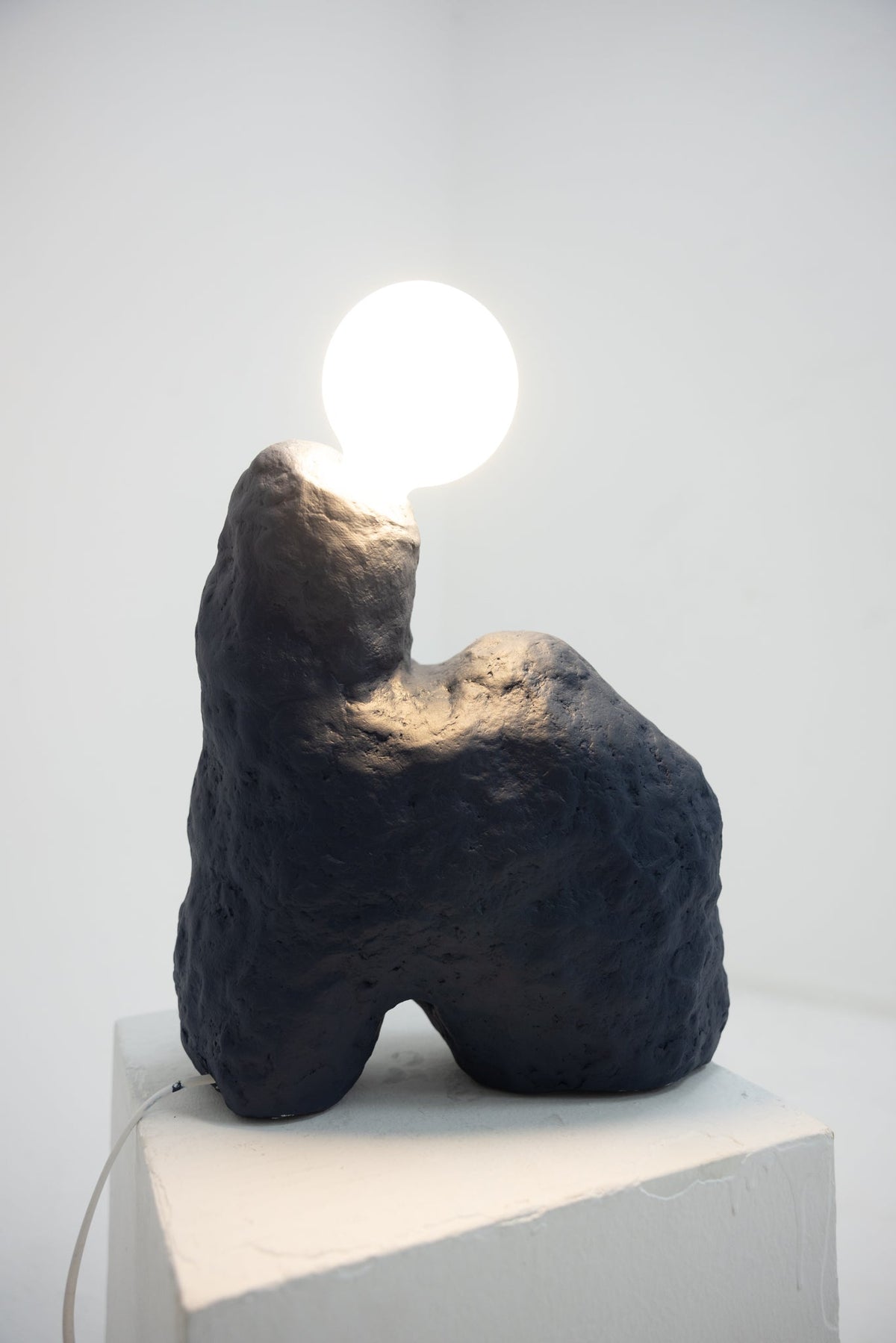 Mujj Objects-Large Table Lamp Lis I-Masa Lambası-7-roqelvaxirum.shop
