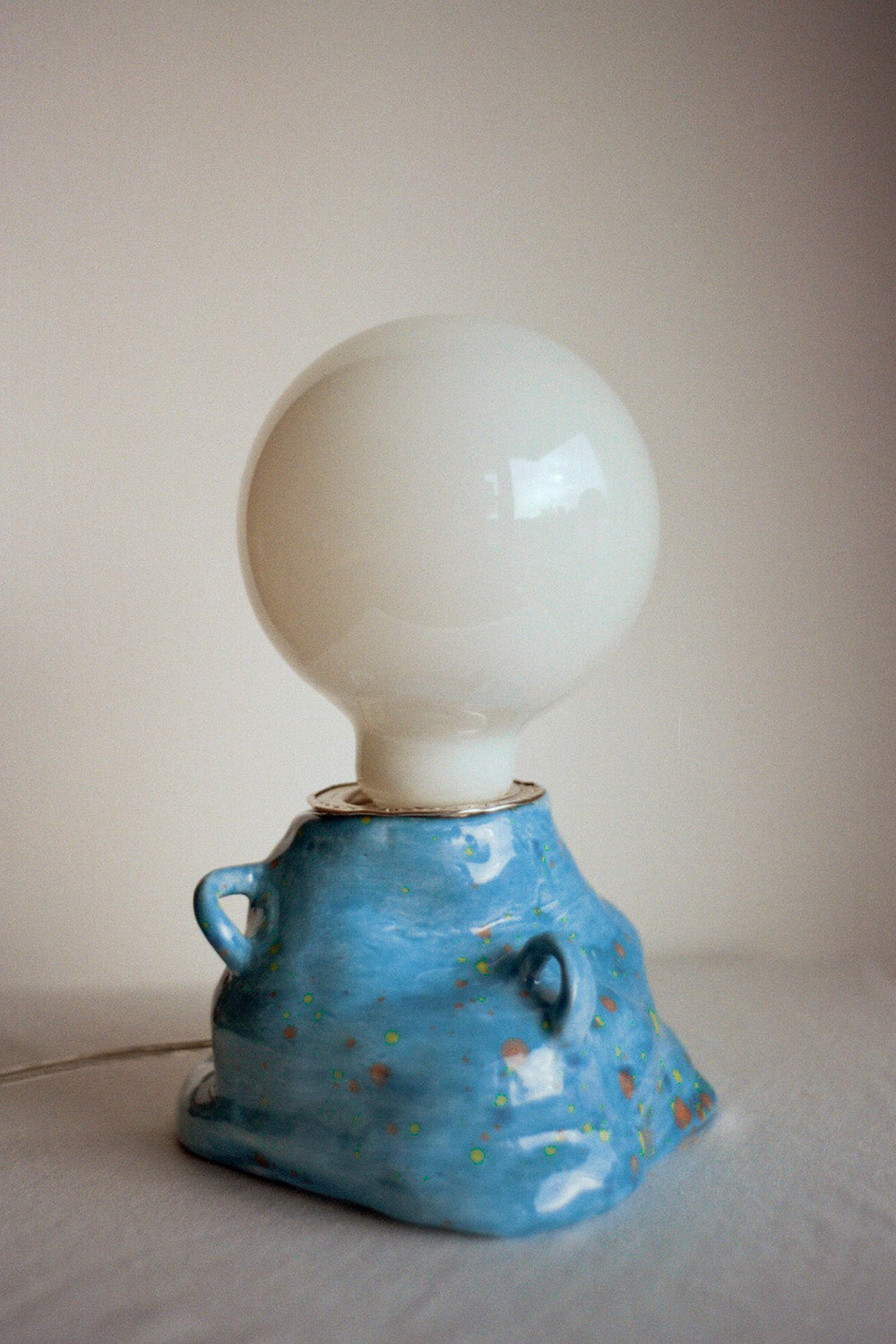 Mujj Objects-Table Lamp Blub-Masa Lambası-1-roqelvaxirum.shop