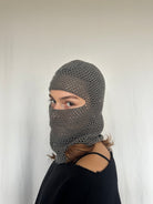 Mujj Studio-Grey Hand Crocheted Mask-Maske-3-roqelvaxirum.shop
