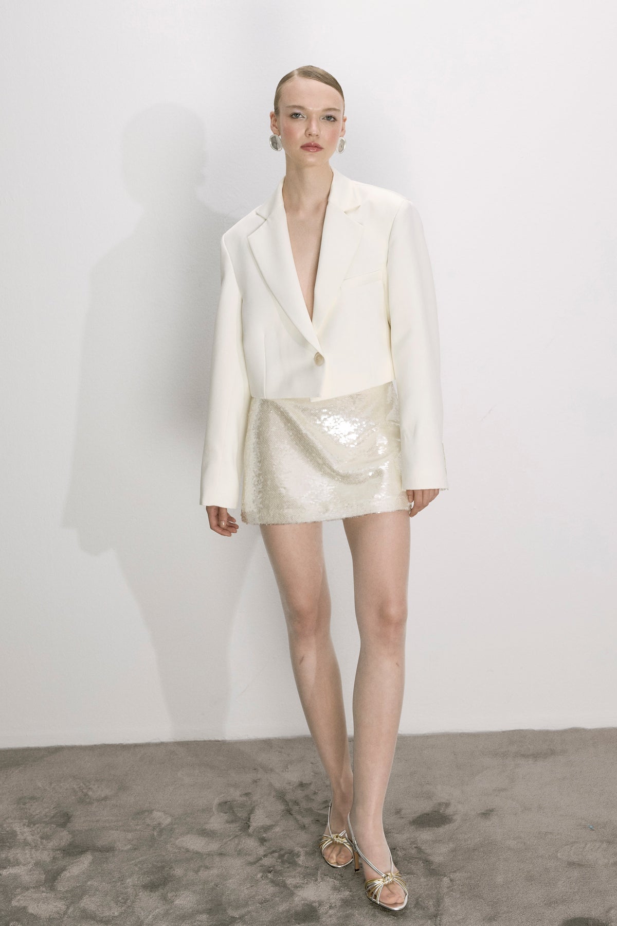 Nazlı Ceren-Boxy Cropped Saten Ceket-Ceket-5-roqelvaxirum.shop
