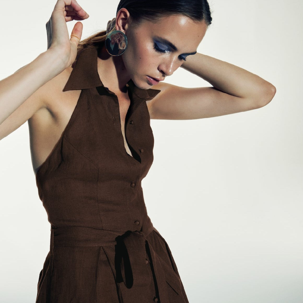 Nazlı Ceren-Carrie Midi Keten Elbise Burnt Siena-Elbise-4-roqelvaxirum.shop