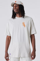 New Era-MLB League Essential Oversized Tee Beige-T-Shirts-2-roqelvaxirum.shop