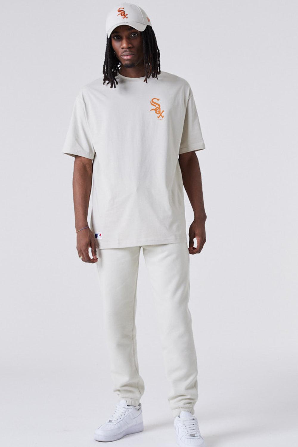 New Era-MLB League Essential Oversized Tee Beige-T-Shirts-5-roqelvaxirum.shop