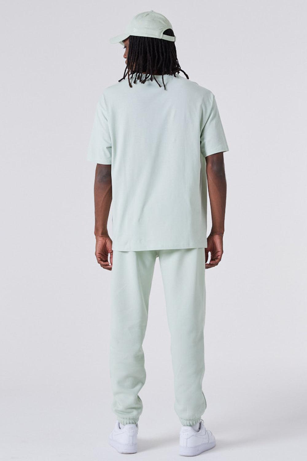New Era-MLB League Essential Oversized Tee Green-T-Shirts-8-roqelvaxirum.shop
