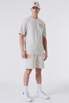 New Era-MLB League Essential Shorts-Şort-1-roqelvaxirum.shop