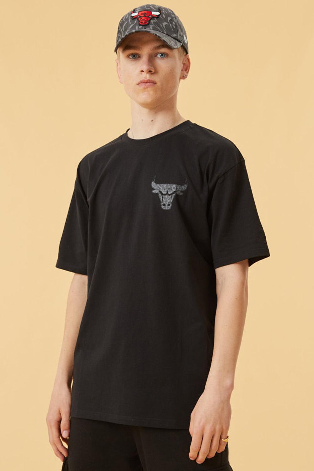 New Era-NBA Seasonal Infill Oversized Tee Chicago Bulls-T-Shirts-1-roqelvaxirum.shop