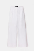 Peploum-Toba Trousers In Coral White-Pantolon-4-roqelvaxirum.shop