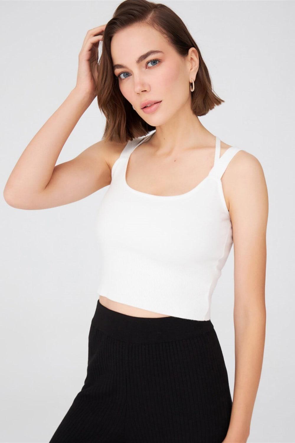 Peraluna-Askılı Triko Büstiyer-Top-1-roqelvaxirum.shop