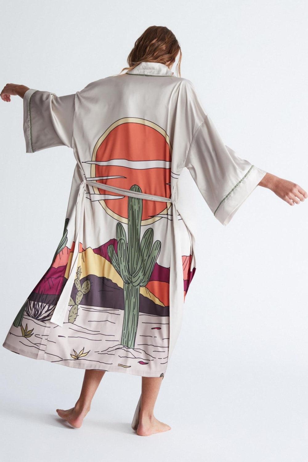 Peraluna-Cactus Ki̇mono 122 Cm Kaktus Desen Midi Boy Kemerli Saten Kadın Kimono-Kimono-6-roqelvaxirum.shop