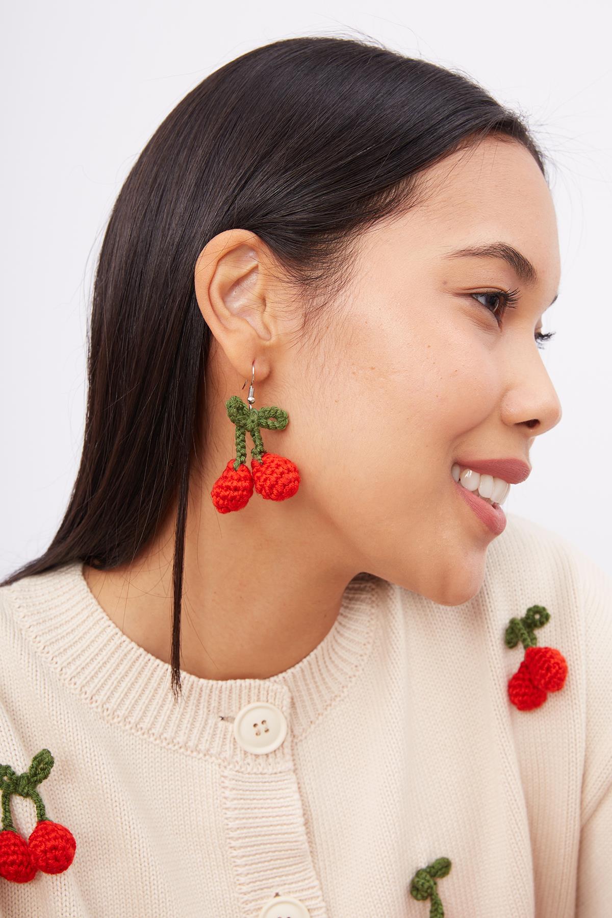 Peraluna-Cherry Earrings El Yapımı Kiraz Küpe Kırmızı-Küpe-2-roqelvaxirum.shop
