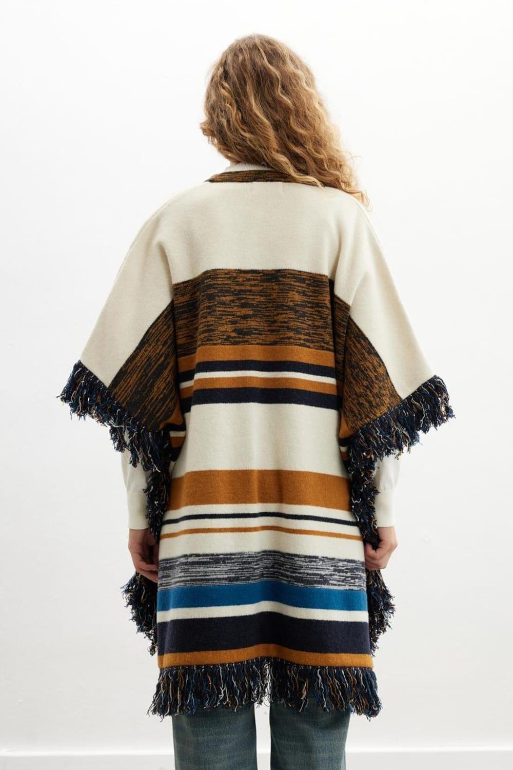 Peraluna-Melody Poncho çizgili Yün Karışım Diz Boy Püsküllü Kadın Triko Panço-Panço-4-roqelvaxirum.shop