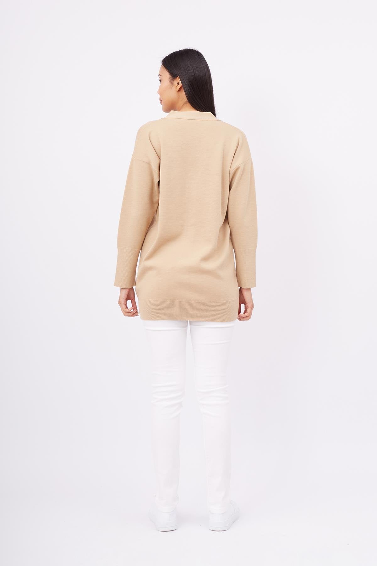 Peraluna-Nicola Long Cardigan Cepli Klasik Kesim V Yaka Uzun Kadın Triko Hırka Bej-Kazak & Triko-8-roqelvaxirum.shop