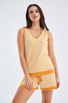 Peraluna-Paru Top & Shorts Pamuklu Yazlık Kadın Triko Şort Takım-Şort-1-roqelvaxirum.shop