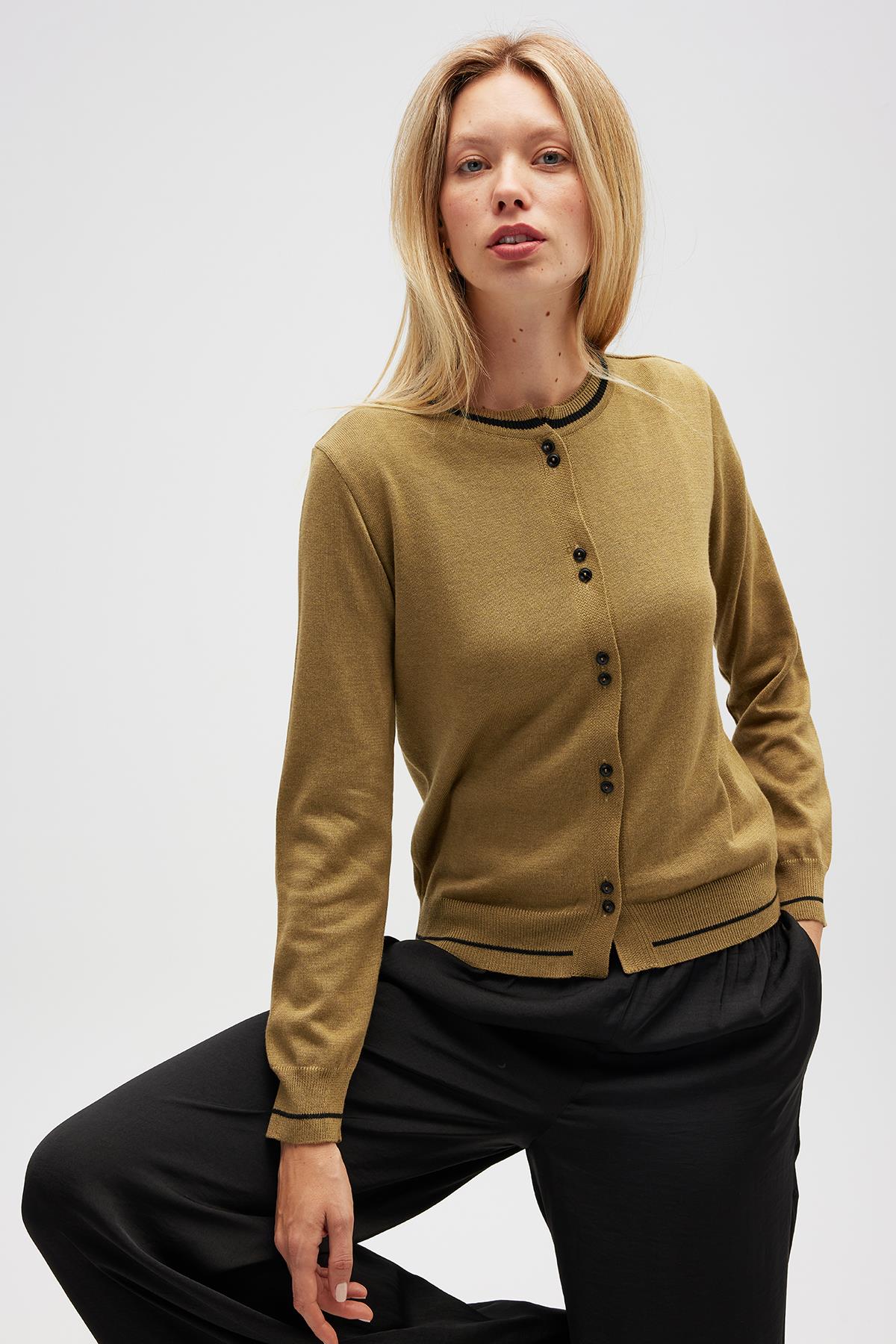 Peraluna-Risa Düz örgü, Kadın Triko Hırka Zeytin Yeşili-Hırka-2-roqelvaxirum.shop