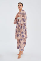 Peraluna-Rosa Gül Desenli Diz Hizası Saten Kadın Kimono-Kimono-3-roqelvaxirum.shop