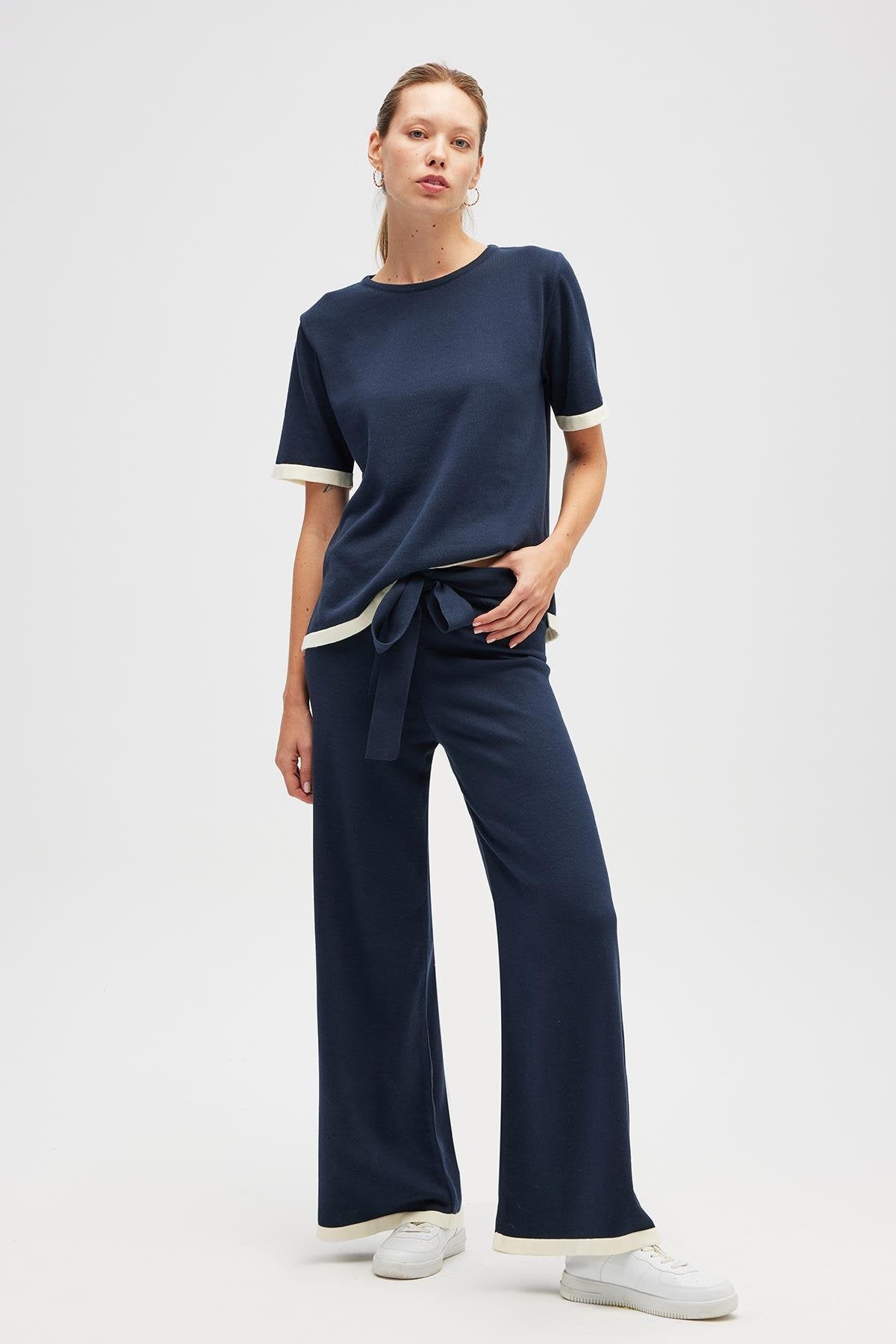 Peraluna-Rumi Kadın Beli Kemerli Triko Pantolon Navy-Pantolon-1-roqelvaxirum.shop