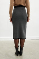 Peraluna-Styleboom X Cheshire Skirt Balıksırtı Desen Midi Boy Kadın Triko Etek-Etek-6-roqelvaxirum.shop