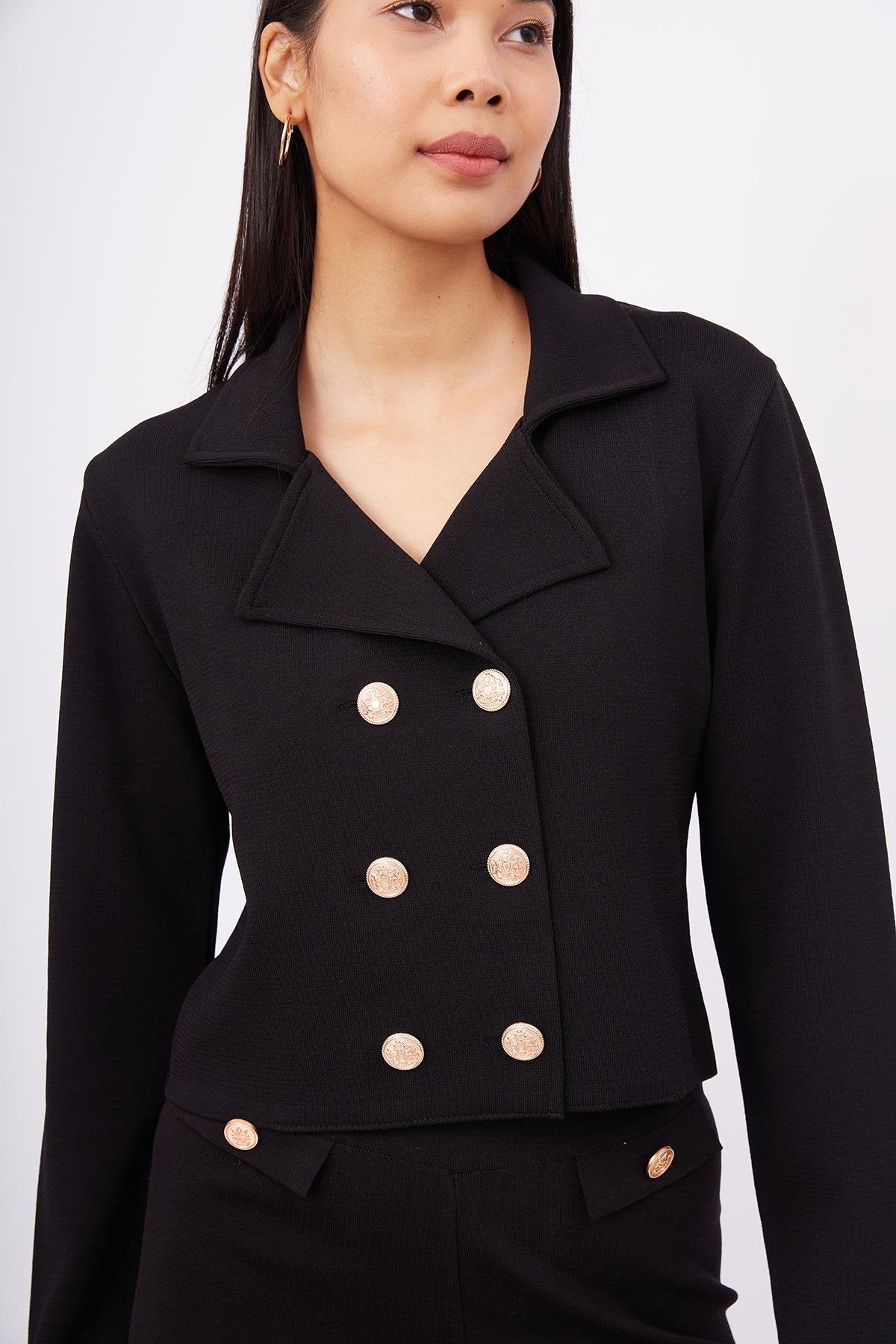 Peraluna-Styleboom X Kathy Blazer Çelik Örgü Crop Kruvaze Blazer Kadın Triko Ceket Siyah-Blazer Ceket-3-roqelvaxirum.shop