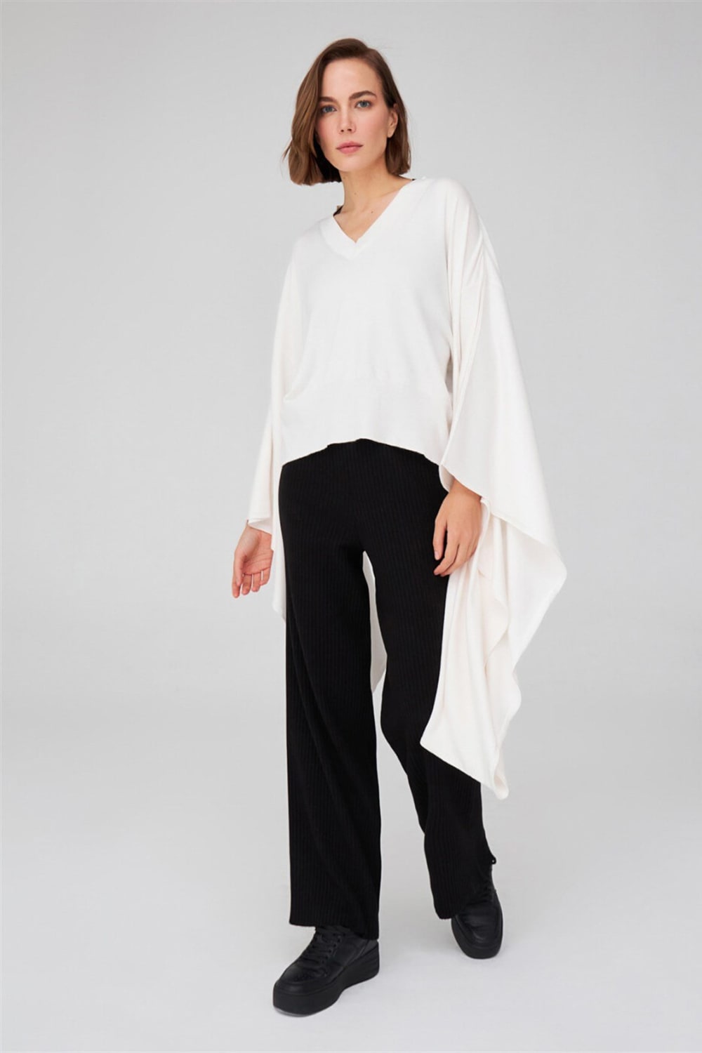 Peraluna-Viskon Karışım Egzotik Kadın Triko Kimono-Kimono-1-roqelvaxirum.shop