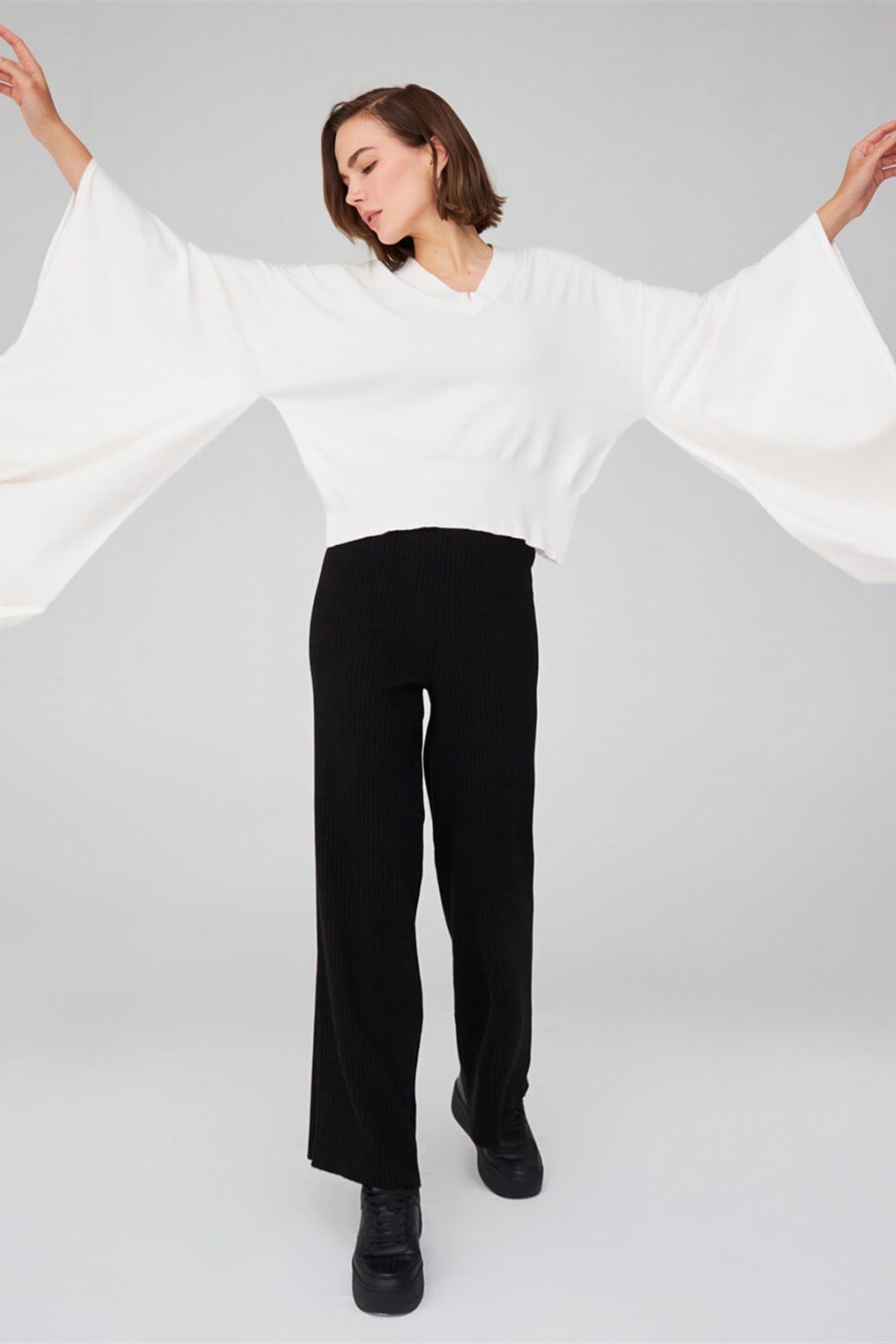 Peraluna-Viskon Karışım Egzotik Kadın Triko Kimono-Kimono-2-roqelvaxirum.shop
