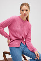 Peraluna-Zoey Mini Kabartma örgülü Triko Hırka şeker Pembe-Hırka-3-roqelvaxirum.shop