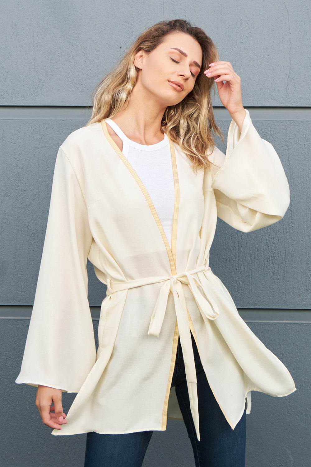 Petra Petrova-SORUNLU - Oversize İpek Fuşya Gül Nakışlı Kimono-Kimono-2-roqelvaxirum.shop