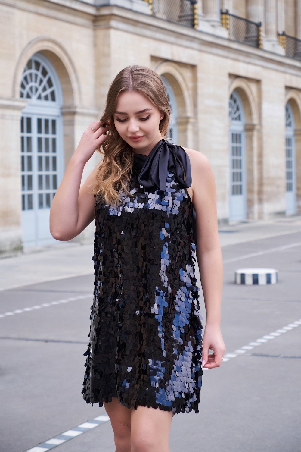 Petra Petrova-Siyah Payetli Mini Elbise Alexis-Elbise-3-roqelvaxirum.shop