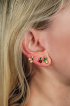 Pia Yuli-White Cherry Piercing-Küpe-4-roqelvaxirum.shop