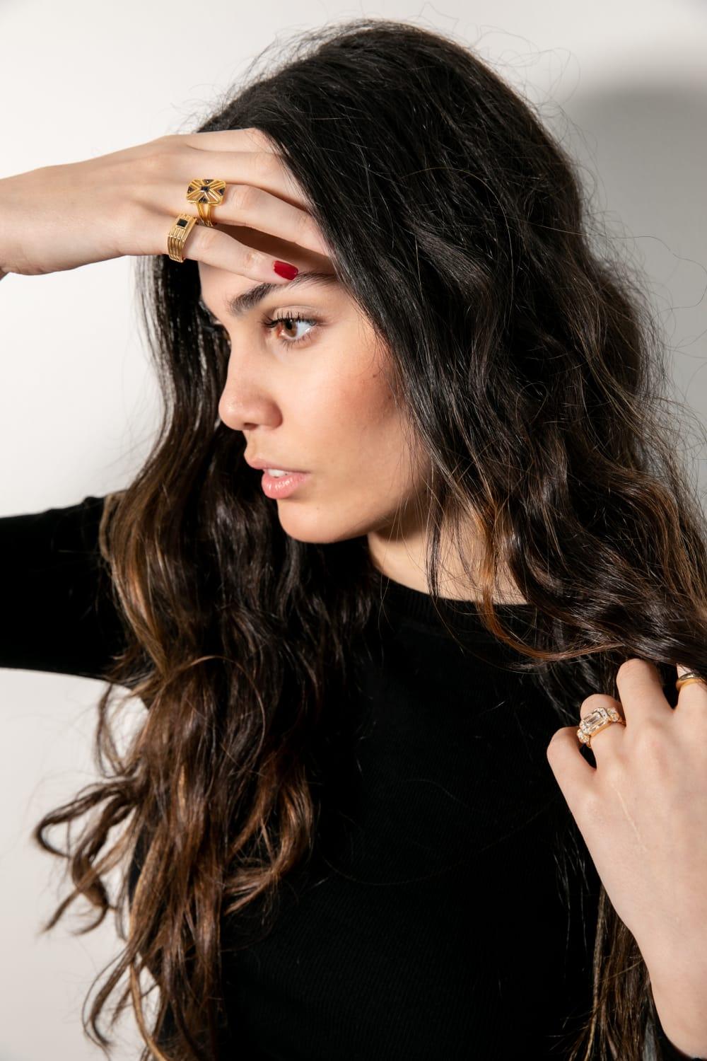 Pia&Co-Mia Siyah Kare Taşlı Gümüş Yüzük-Yüzük-2-roqelvaxirum.shop